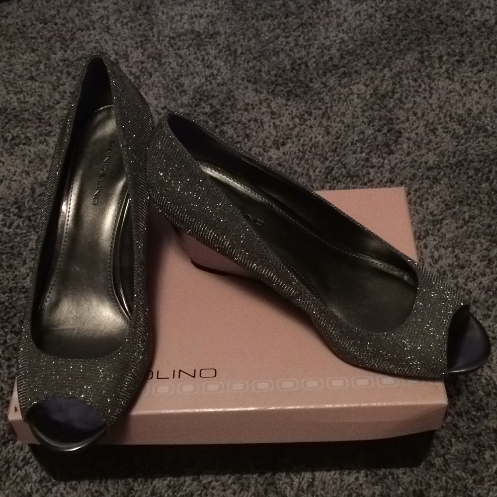 Bandolino wedges